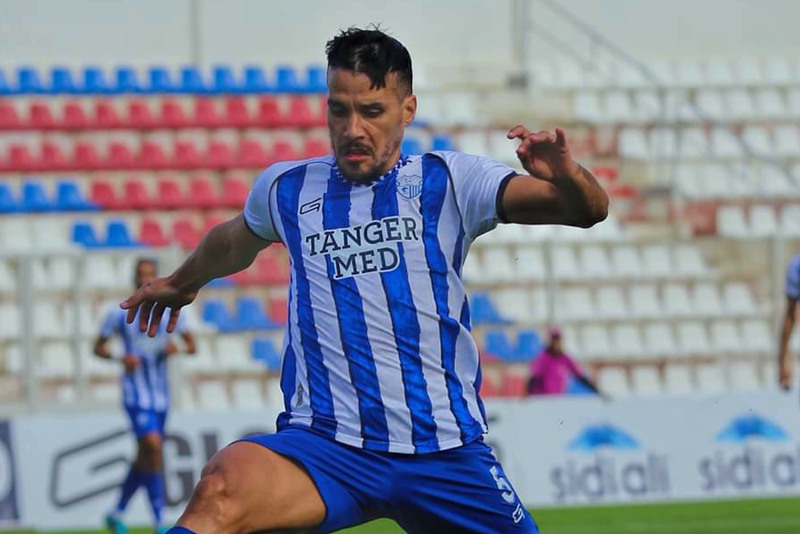 إتحاد طنجة يفسخ عقد جلال الداودي