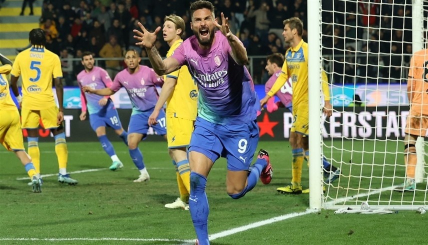 ميلان يعزز تواجده في المركز الثالث في الدوري الإيطالي