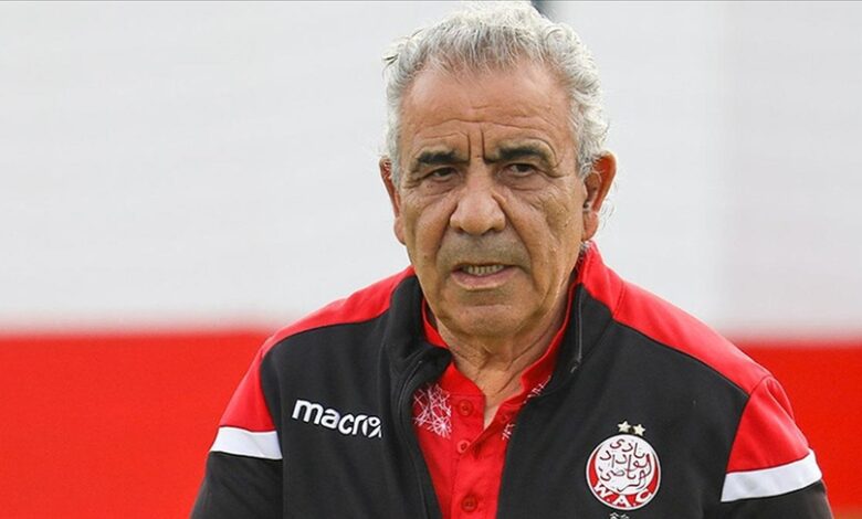 فوزي البنزرتي مهدد بالغياب عن مباراة فريقه الوداد الرياضي و الفتح الرباطي ..