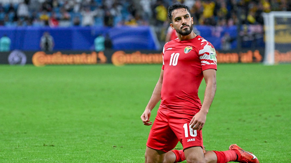 لاعب النشامى التعمري : ” الفوز نهديه للمغاربة”..
