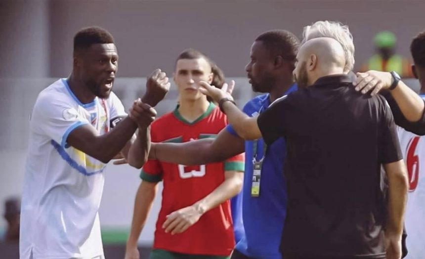 ياسين بونو “أخبرني النصيري أن مبيمبا كان يهينه طيلة المباراة، وقال لي مبيمبا كان يسبني رغم أنني لم أتحدث معه”