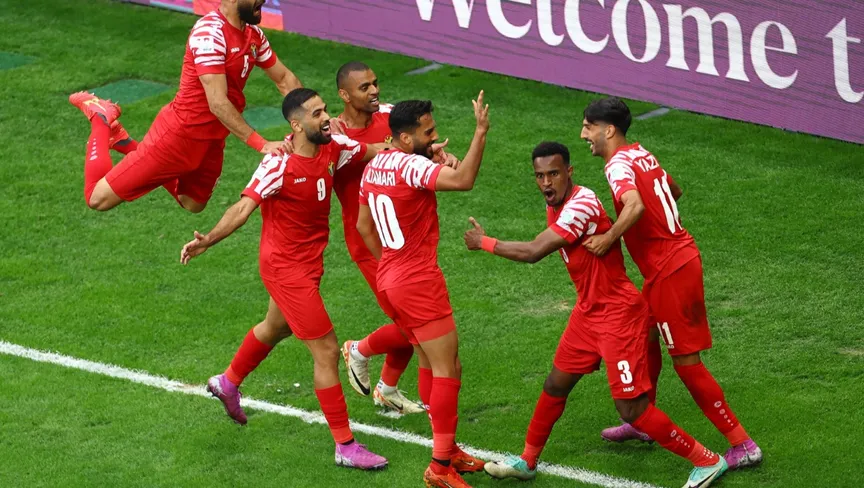 الحسين عموتة يقود الاردن إلى التأهل إلى نصف نهائي كأس أسيا ..