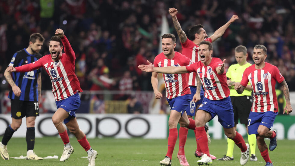 أتلتيكو مدريد يتوعد البارسا في “الليغا”