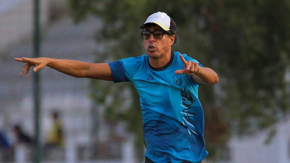 بسبب مباراة الجيش الملكي.. اتحاد طنجة يفقد مدربه هلال الطير
