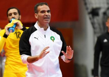 هشام دكيك : رغم خوضنا عديد المباريات، لكن حضور الجماهير أحدث رهبة كبيرة لدى اللاعبين