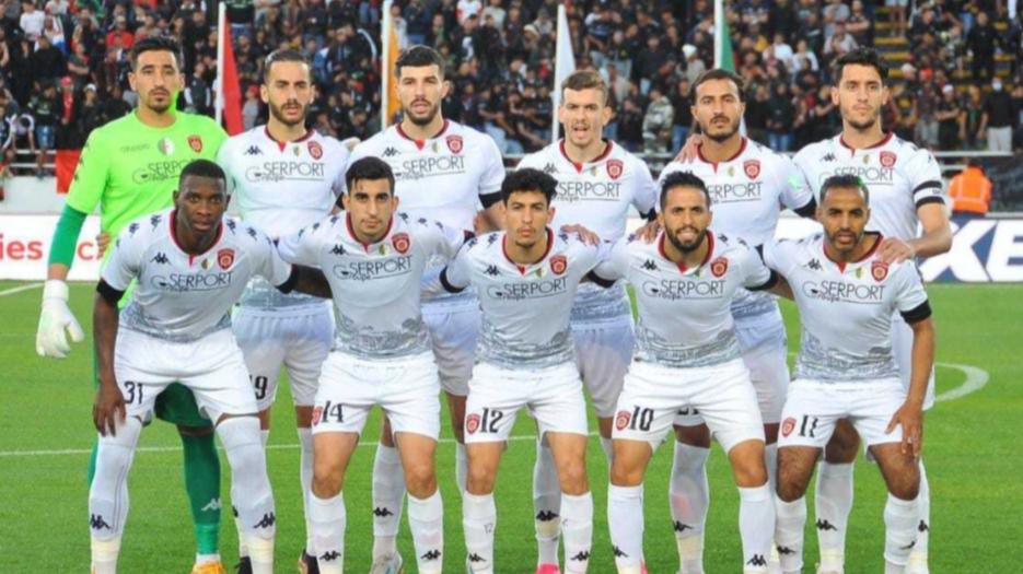 بعد تأكيد خوض نهضة بركان المباراة بالقميص المزين بالخريطة المغربية.. إنسحاب محتمل لإتحاد العاصمة..
