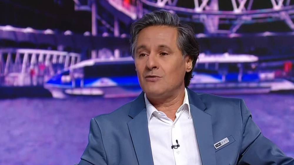  انتقاد عزيز بنيج لإخراج مباراة الزمالك ونهضة بركان في نهائي كأس الكونفدرالية الإفريقية