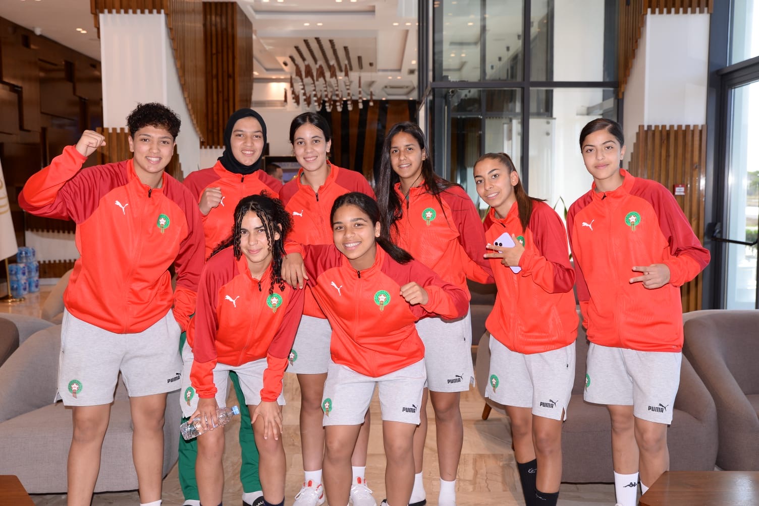 بعثة المنتخب الوطني النسوي لأقل من 17 سنة تحل بالجزائر