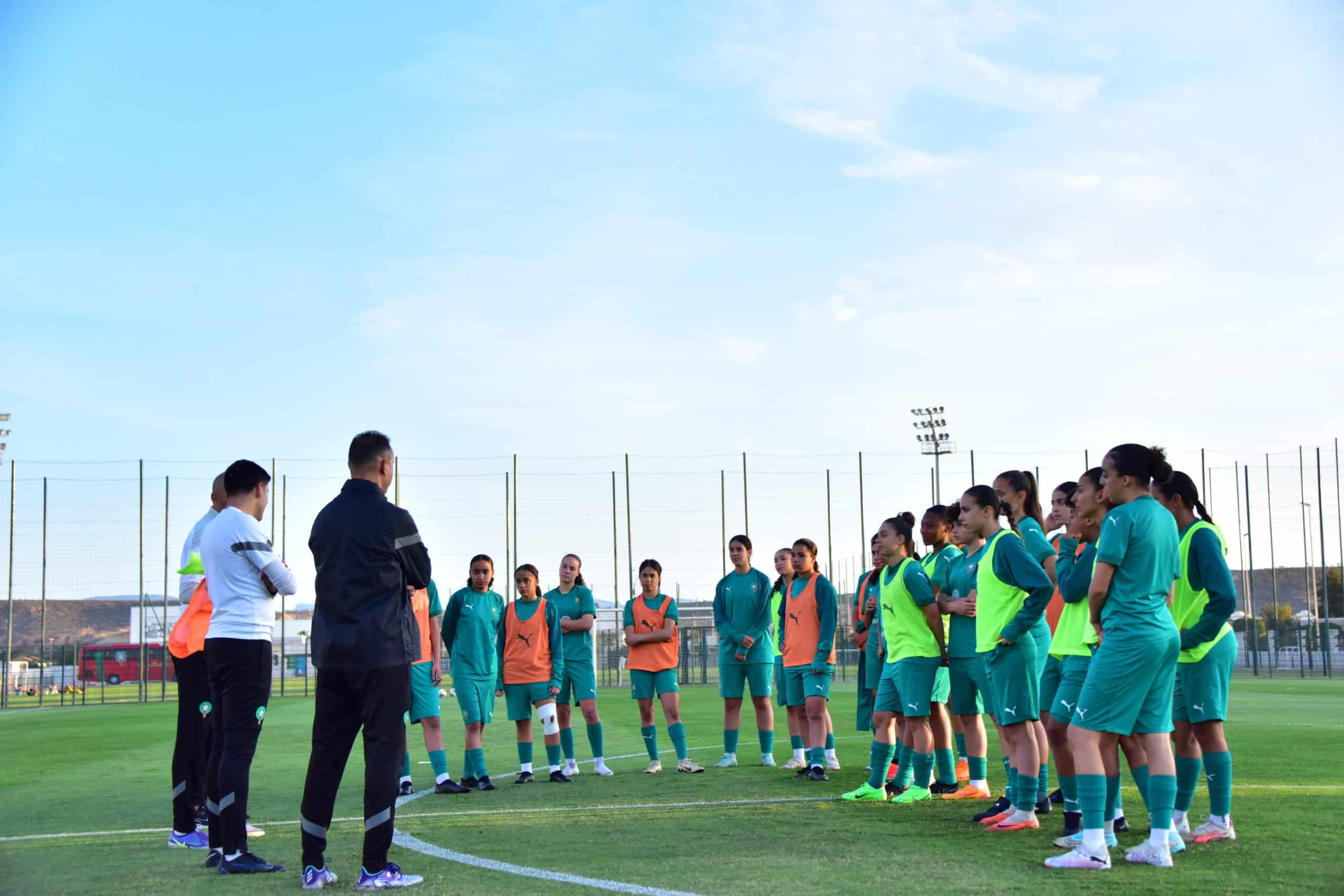 المنتخب الوطني النسوي لأقل من 17 سنة يجري آخر حصة تدريبية قبل مواجهة الجزائر