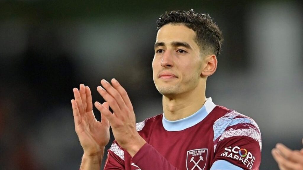 نايف أكرد قد يغادر وست هام مقابل 35 مليون يورو