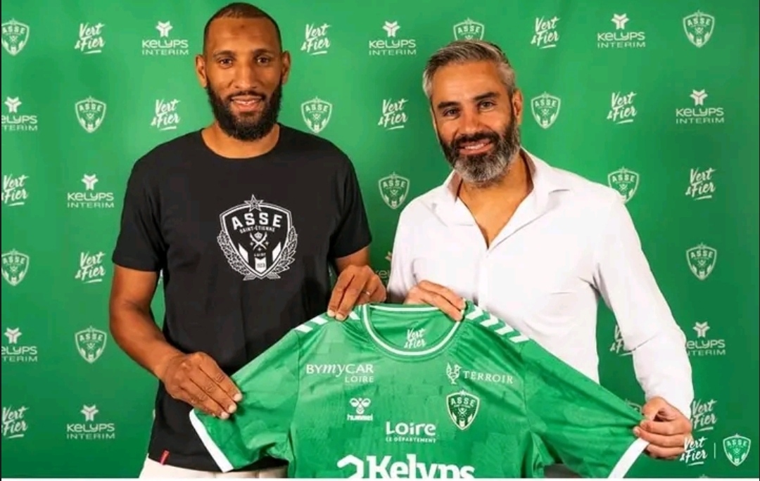 لاعب مغربي ينتقل إلى سانت إيتيان الفرنسي