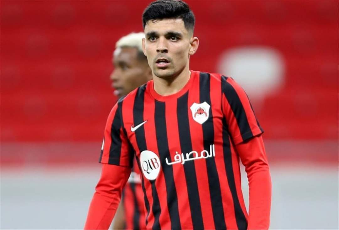 الأهلي يدخل في مفاوضات مع أشرف بنشرقي