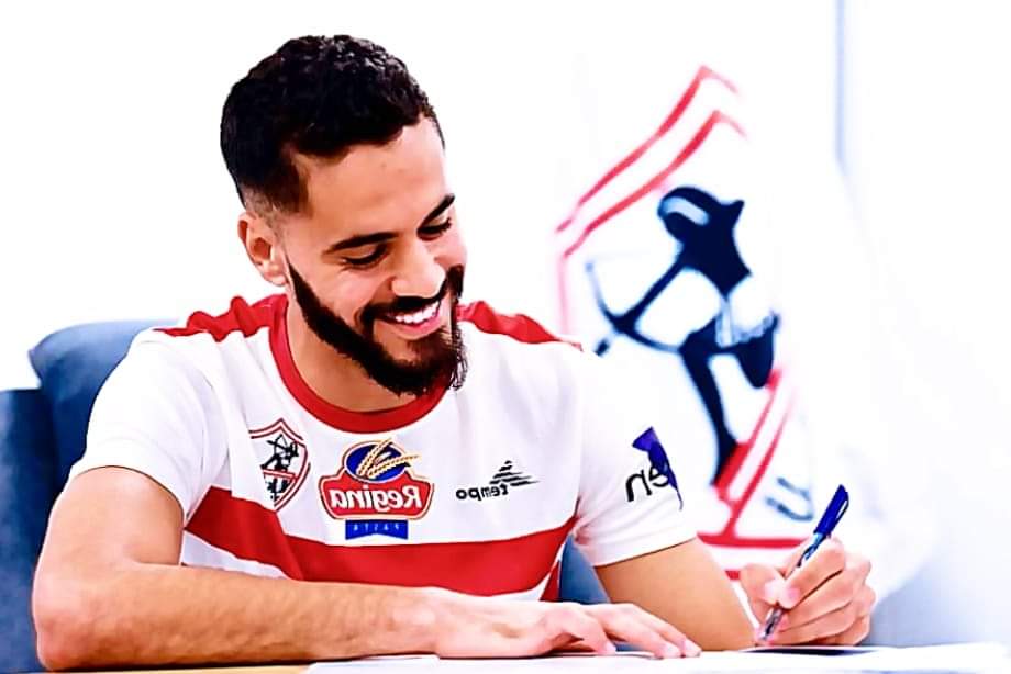 اللاعب الرجاء السابق محمود بنتايك ينتقل رسمياً إلى الزمالك المصري قادما من سانت إيتيان الفرنسي