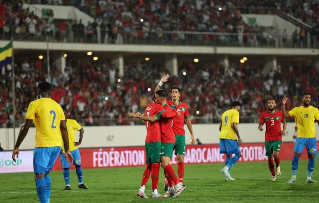 الركراكي:” زياش هو الأول في ركلات الجزاء وإبراهيم دياز حتى هو كان بغى يشوت ولكن زياش احترم الترتيب”