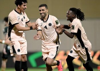المغربي عبدالرزاق حمد الله يحرز ثنائية للشباب بكأس الملك