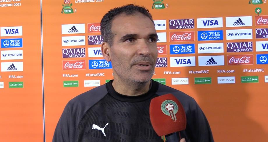 هشام الدكيك:”الأخطاء عادية بالنظر إلى الضغط وسنخوض مباراة البرتغال من أجل الفوز”