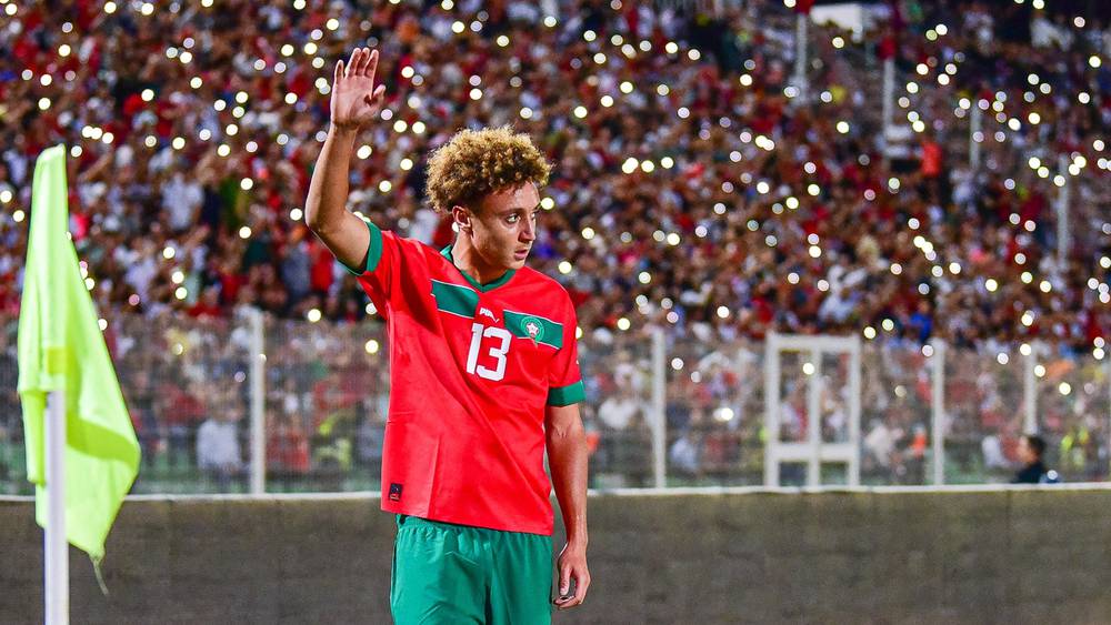 إلياس بنصغير يسجل حضوره ضمن القائمة النهائية للمرشحين لنيل جائزة “الفتى الذهبي 2024”