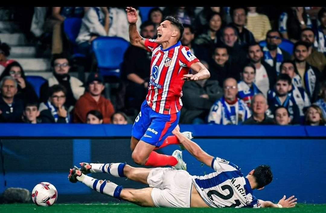 نايف أكرد يساهم في تعادل ريال سوسيداد أمام أتليتيكو مدريد