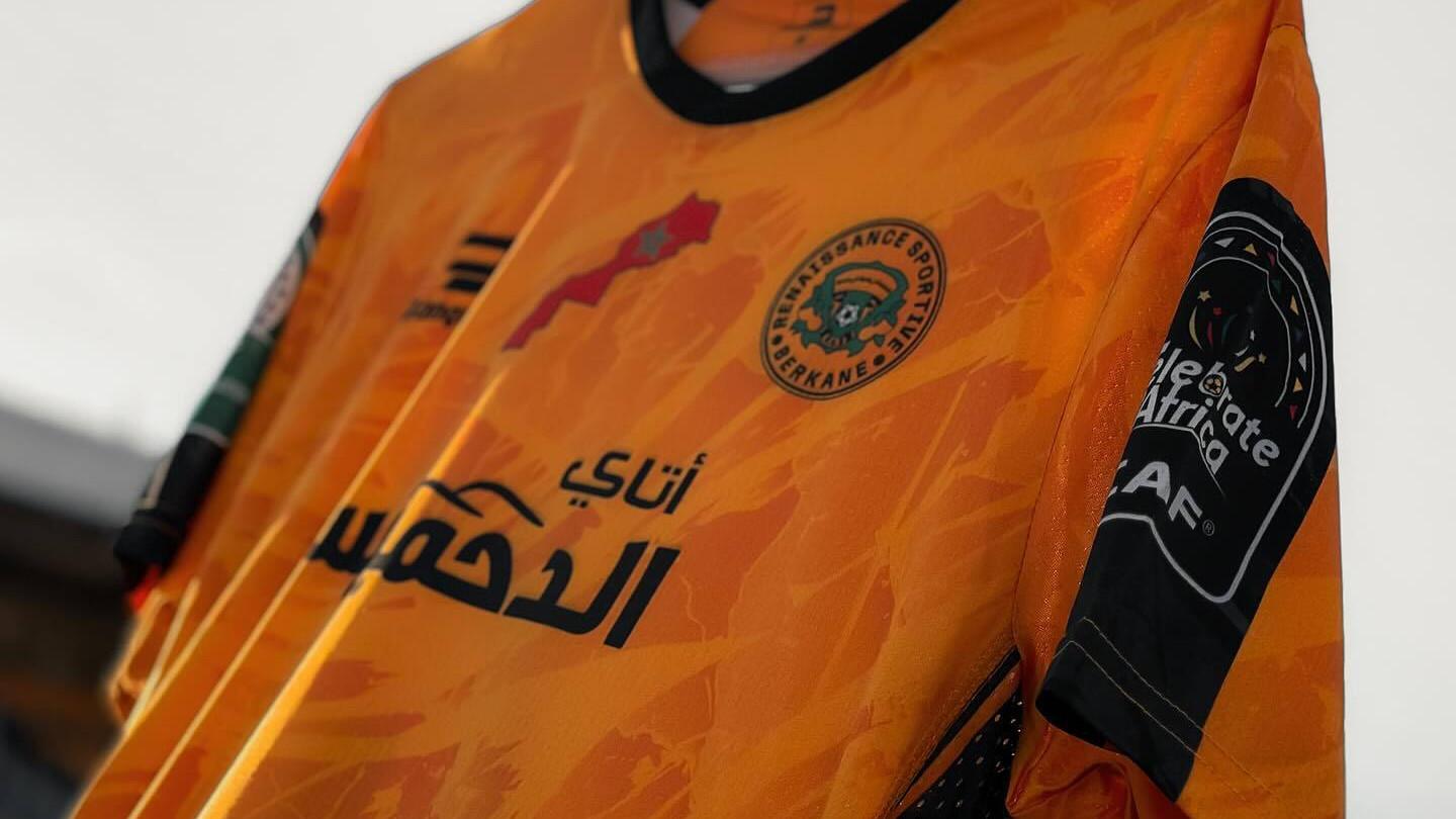 الكاف يعاقب اتحاد العاصمة بسبب خريطة المملكة المغربية على قميص نهضة بركان