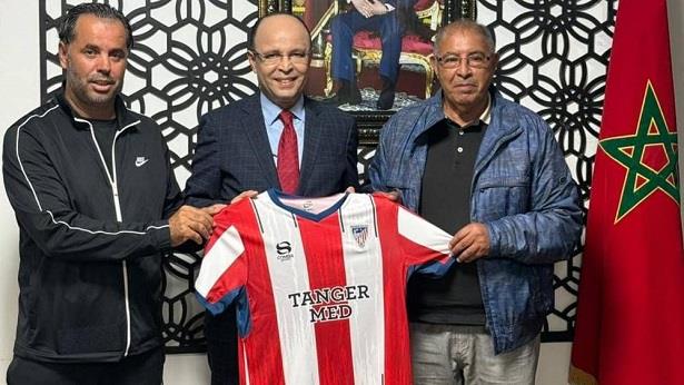 المغرب التطواني يتعاقد مع الإطار الوطني عزيز العامري