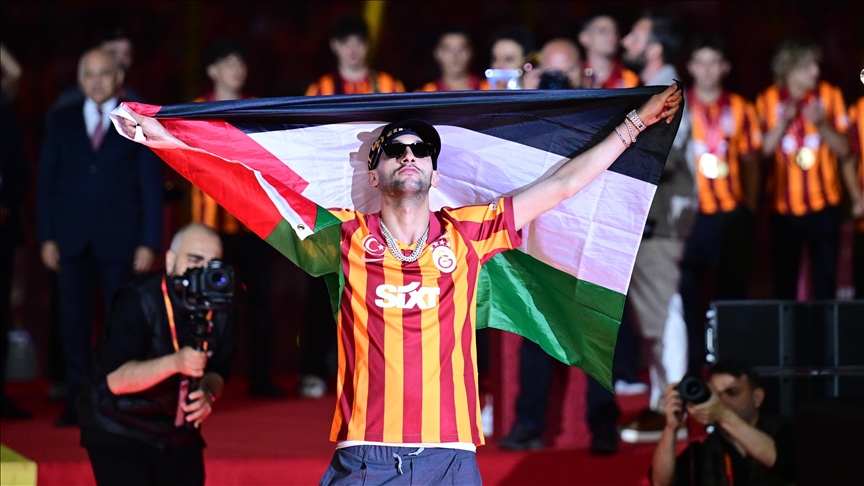 الركراكي يستبعد زياش بسبب الجاهزية البدنية