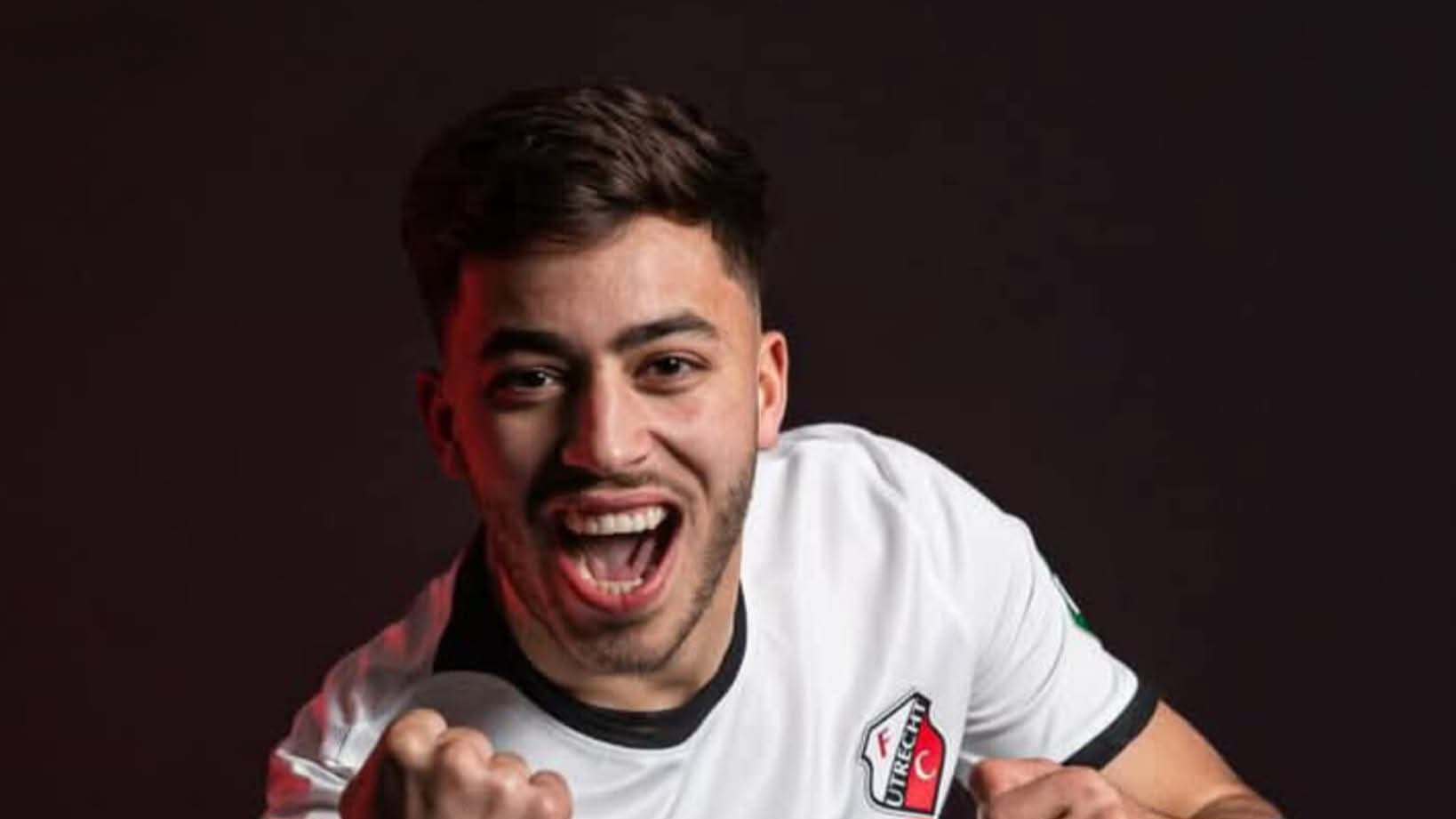 سفيان الكرواني يتألق مع أوتريخت ويعزز فرصه في الانضمام للمنتخب المغربي
