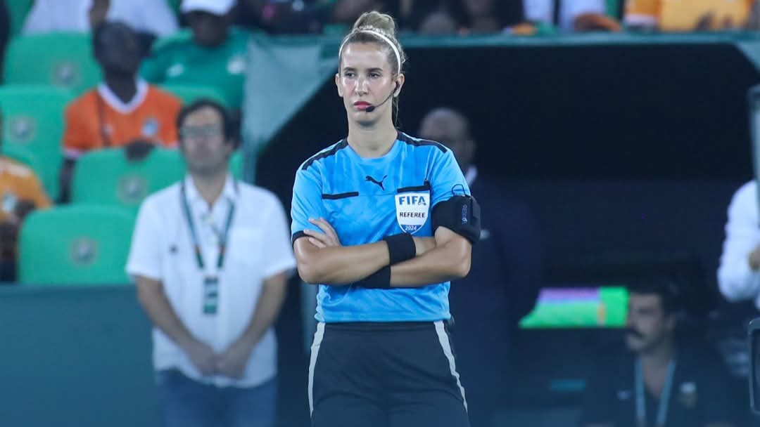 بشرى كربوبي تحرز المركز الخامس في تصنيف أفضل حكمات العالم لعام 2024