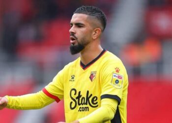 عمران لوزا يقدم أداء مميز مع واتفورد ويقترب من العودة للمنتخب الوطني