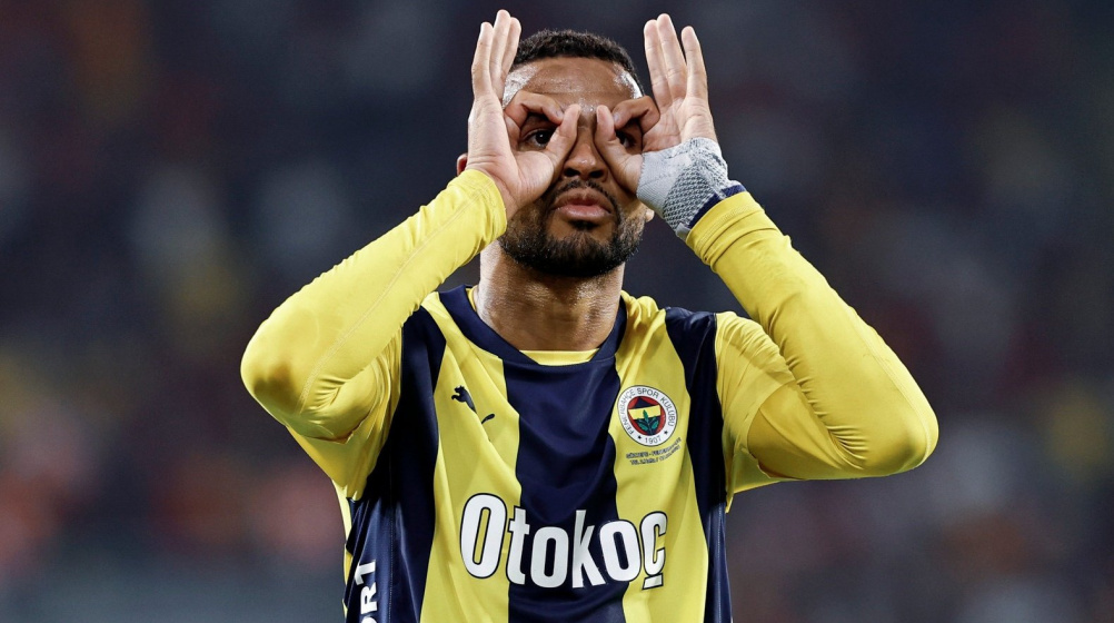 النصيري يواصل التألق في تركيا ويحقق أفضل سجل تهديفي في مسيرته