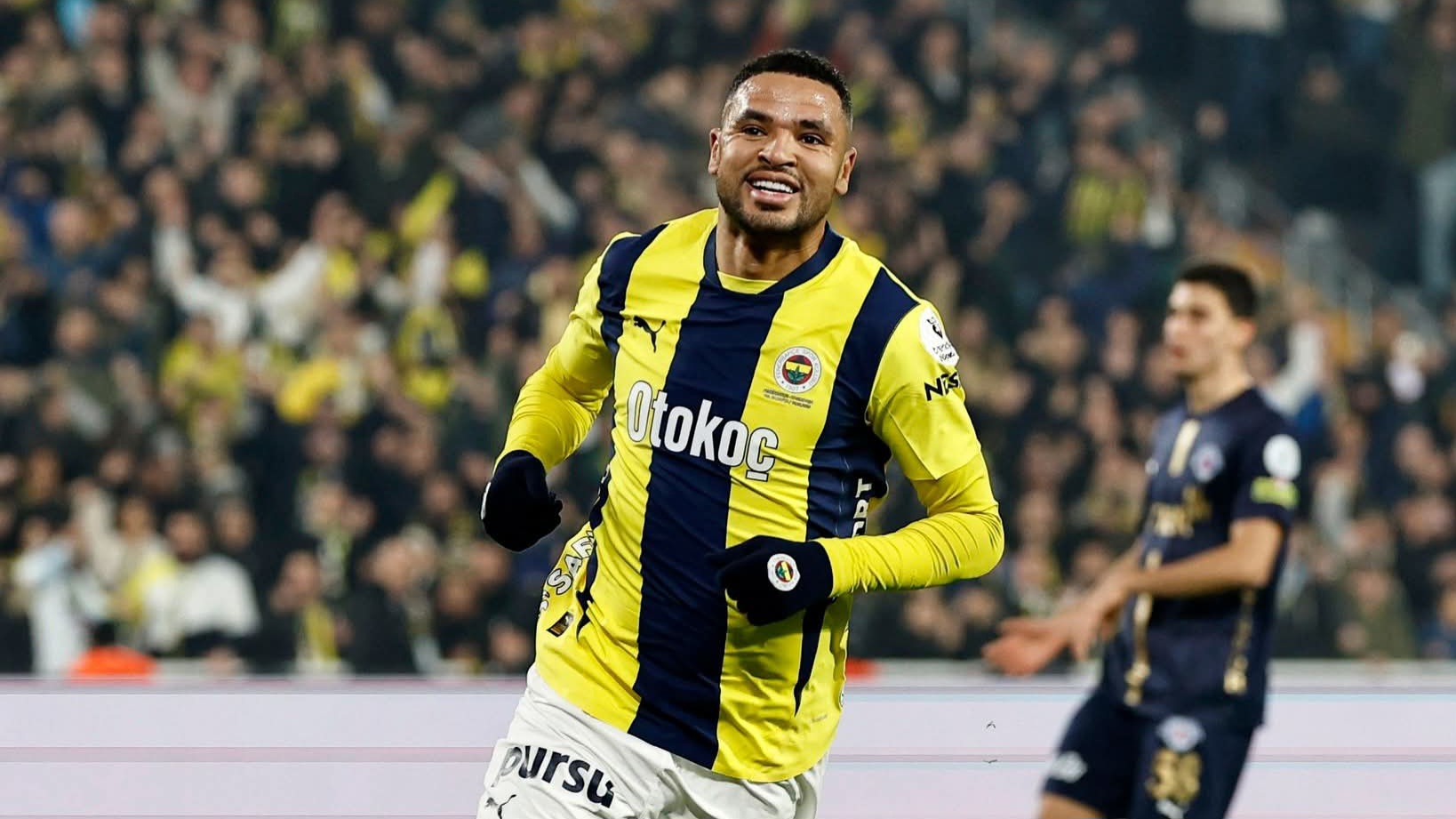 ثنائية النصيري تقود فنربخشة للفوز على قاسم باشا