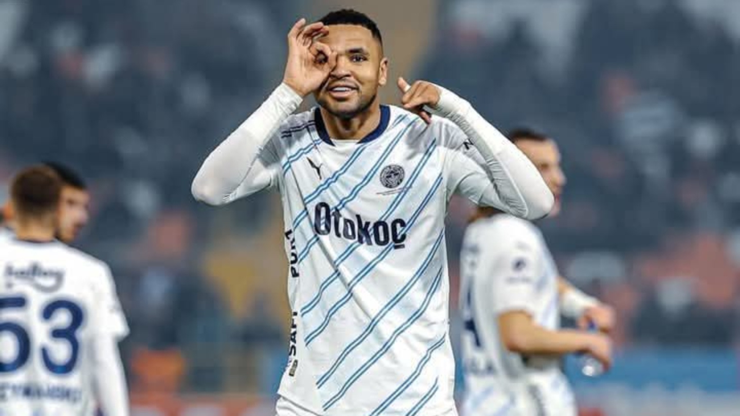 النصيري يتألق مع فنربخشة بهدف وتمريرة حاسمة أمام غازي عنتاب