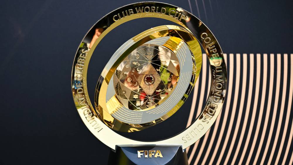 الوداد يحتفي بمجسم كأس العالم للأندية في جولة ترويجية مميزة بالدار البيضاء
