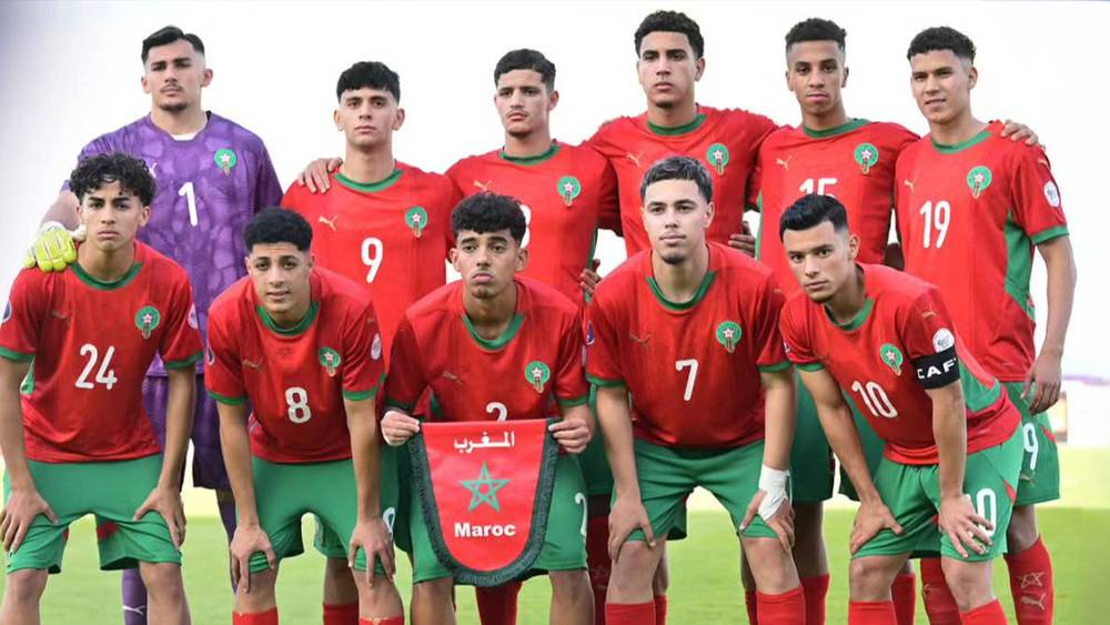 مدرب المنتخب الوطني لأقل من 20 سنة وعميد الفريق يعلقان بعد نهائيات كأس إفريقيا