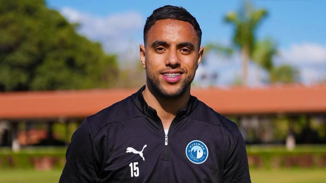 محمد الشيبي يتوَّج بجائزة أفضل لاعب في بيراميدز لشهر أبريل