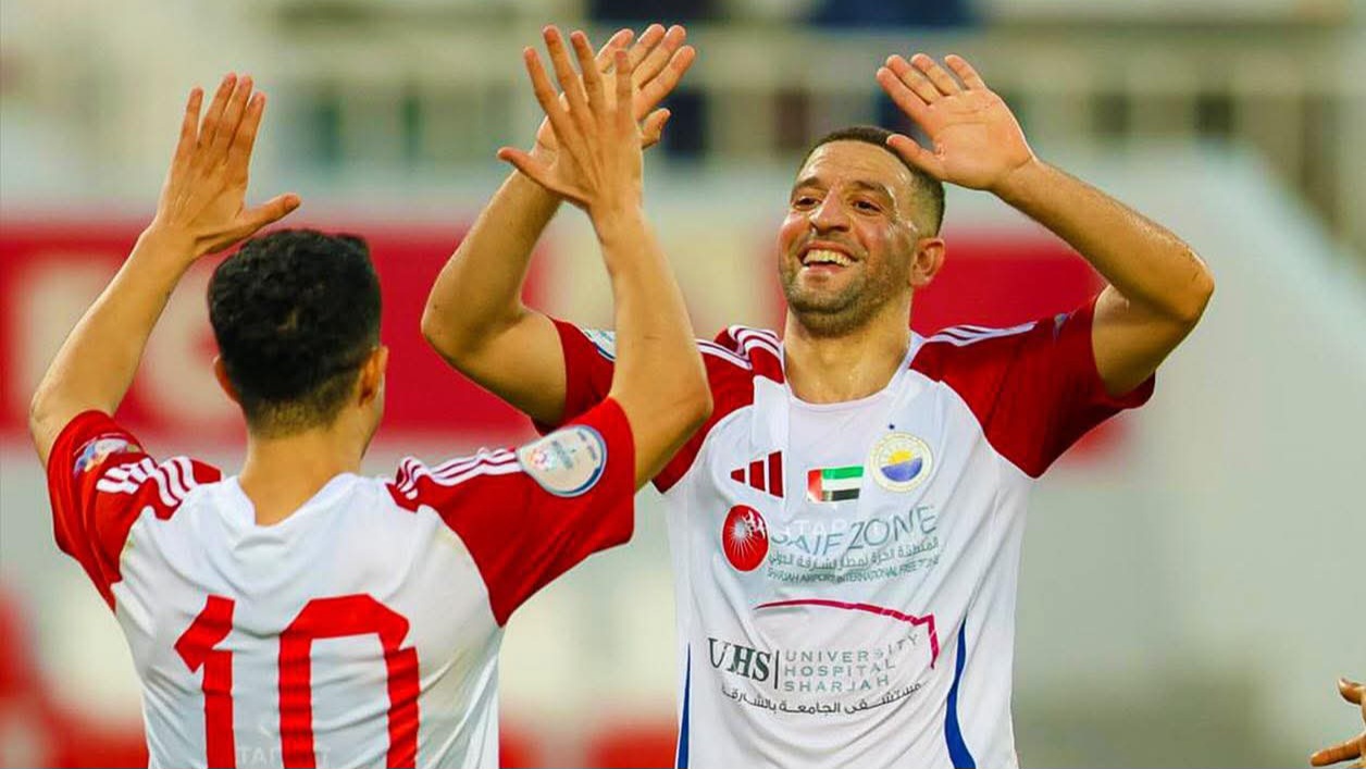 عادل تاعرابت يتوج بدوري أبطال آسيا 2 مع الشارقة الإماراتي