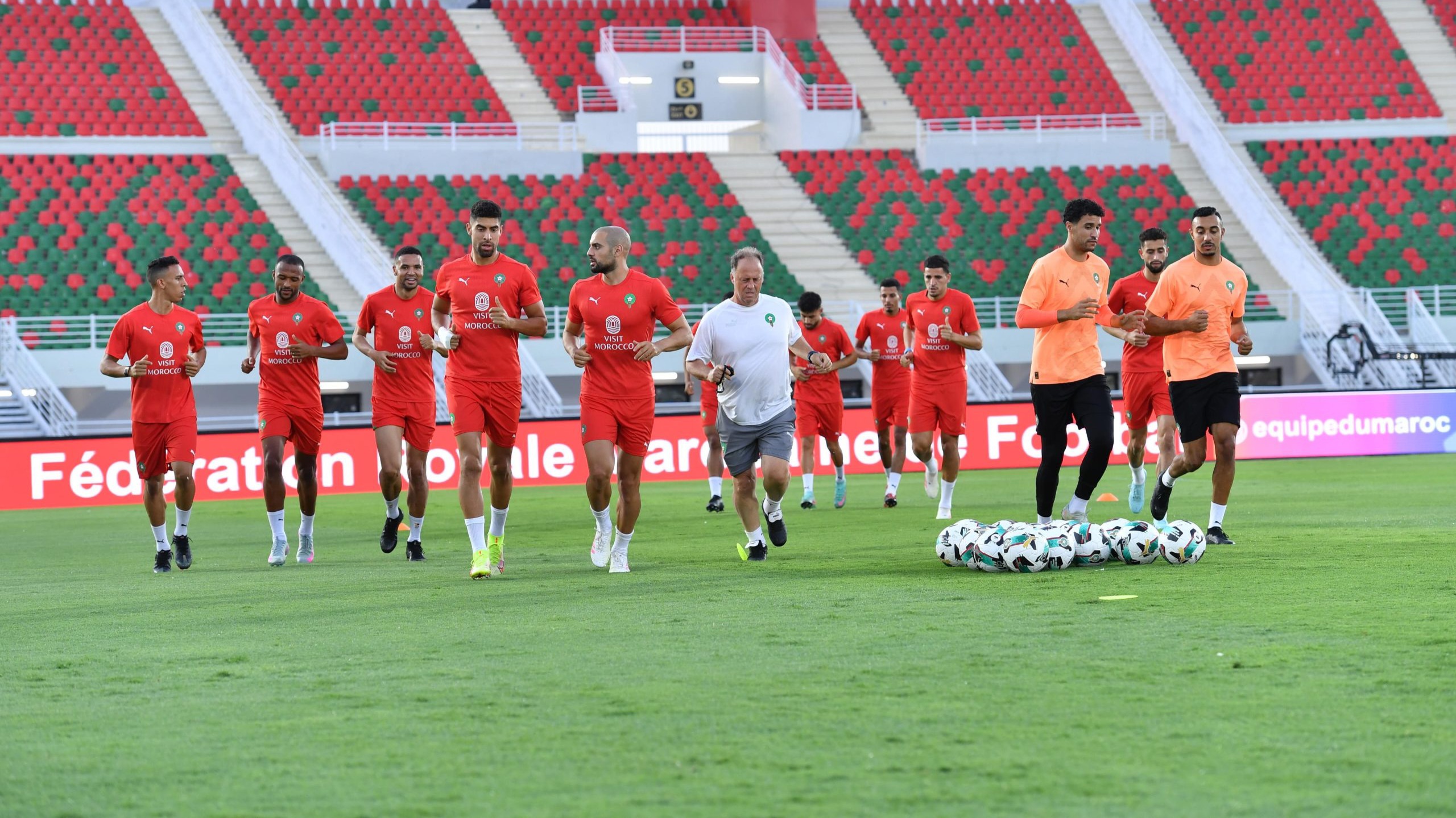 المنتخب الوطني يُجري آخر حصة تدريبية استعداداً للقاء الودي أمام بنين
