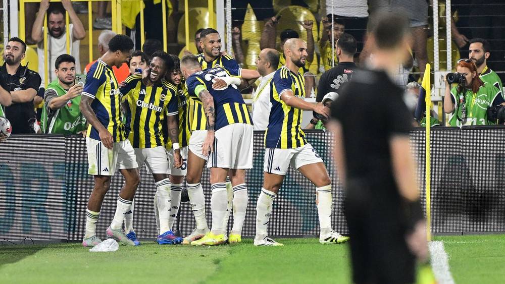 النصيري يقود فنربخشة لعبور فاينورد والتأهل إلى “البلاي أوف” بدوري الأبطال