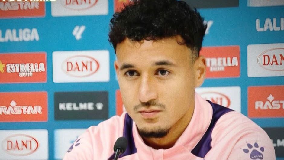 عمر الهلالي: أنافس حكيمي ومزراوي وسأنتظر فرصتي لخدمة المنتخب