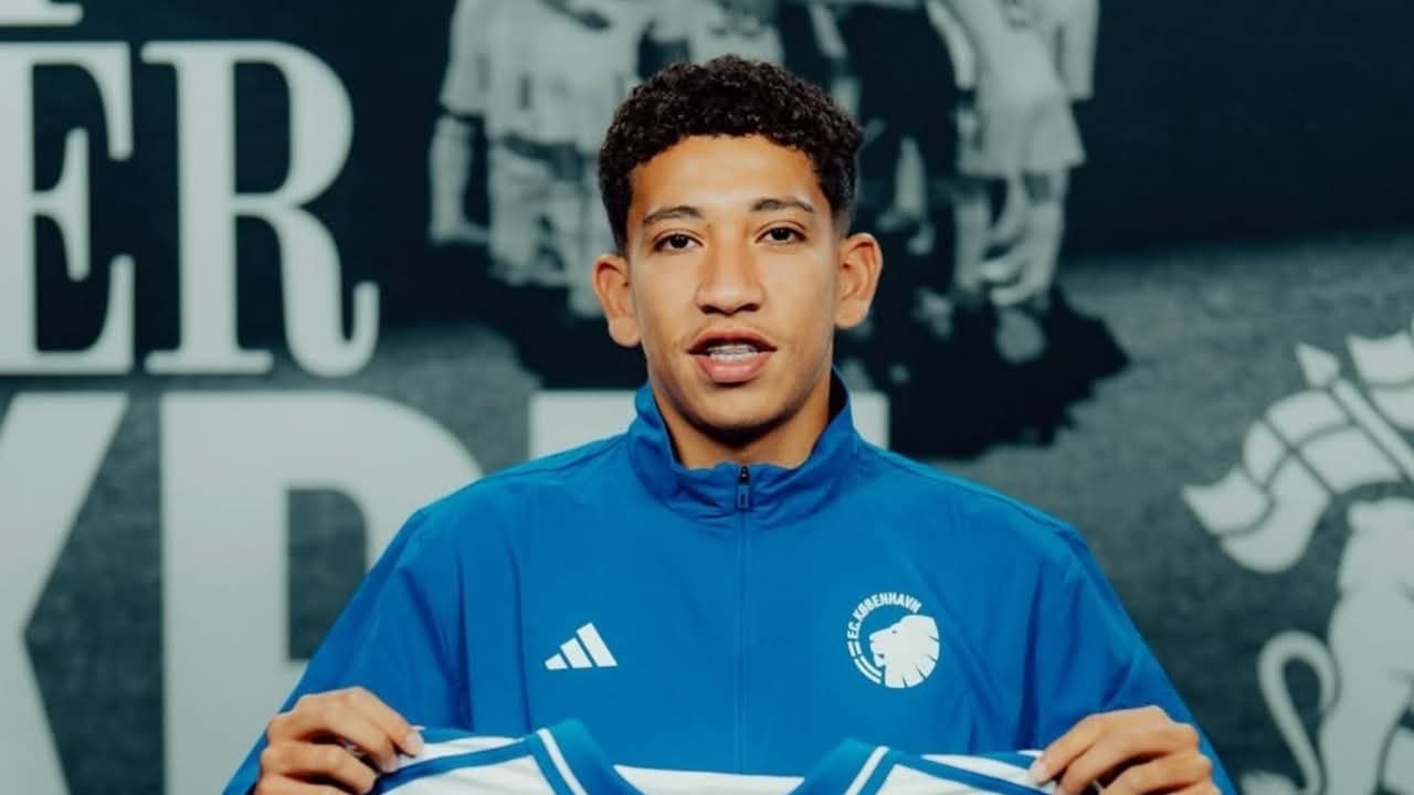 أحمد موهوب يحط الرحال في الدوري الدنماركي عبر بوابة كوبنهاغن