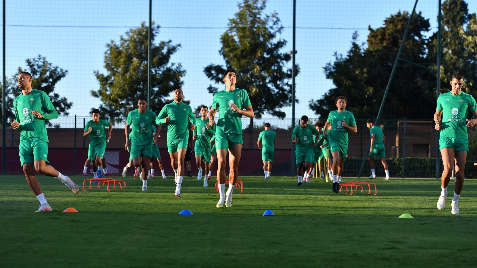 المنتخب المغربي يواصل تحضيراته الجادة لمواجهة النيجر وزامبيا بمركب محمد السادس