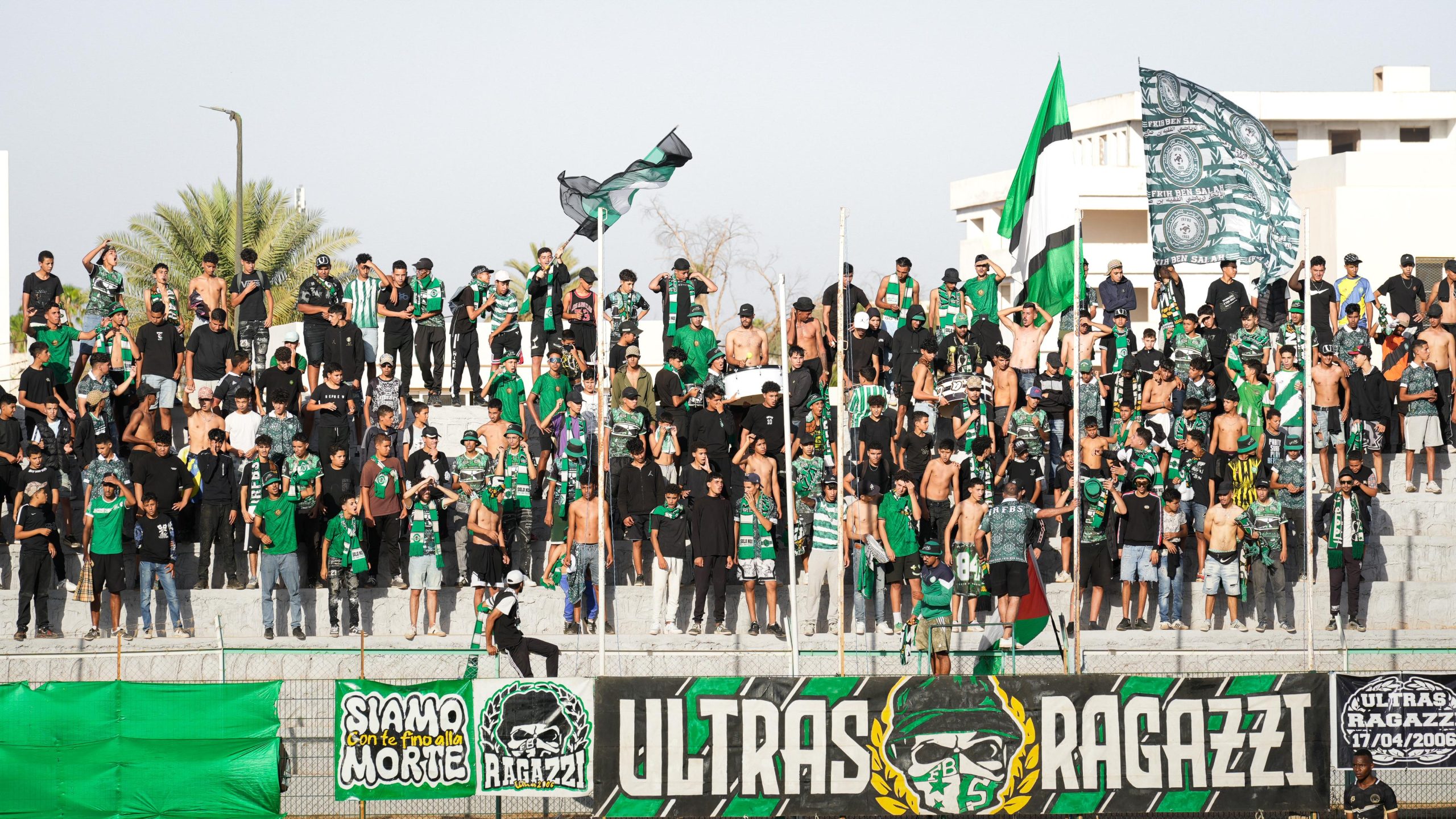 “Ultra Ragazzi” تعيد الحياة لمدرجات الفقيه بن صالح مع انطلاق موسم واعد للاتحاد
