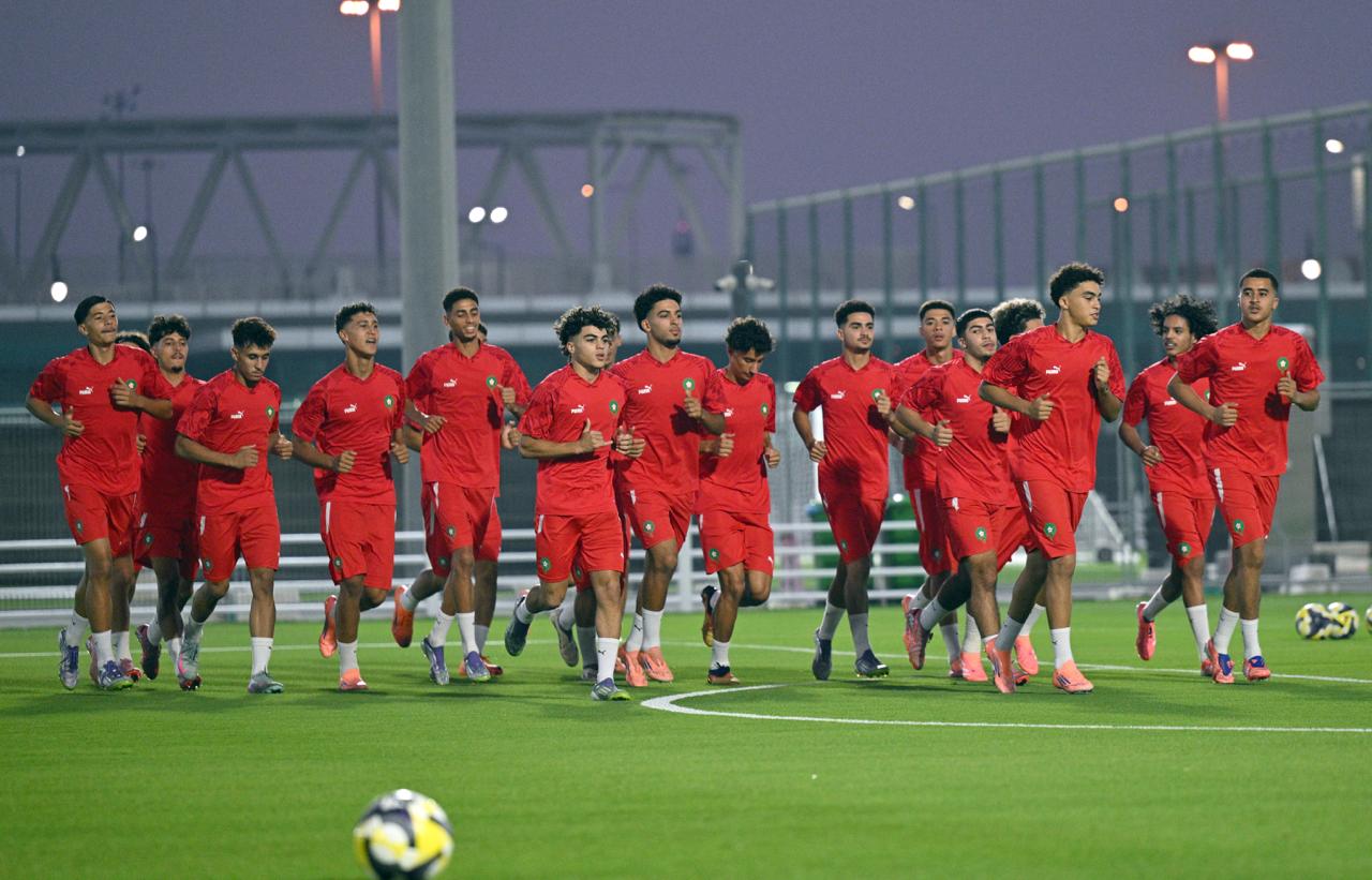 المنتخب الوطني لاقل من 17 سنة يواصل استعداداته للقاء الولايات المتحدة الأمريكية