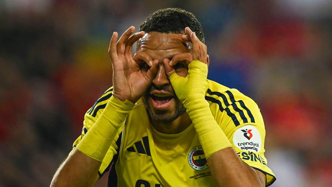النصيري يتألق ويقود فريقه للفوز على غازي عنتاب بثنائية