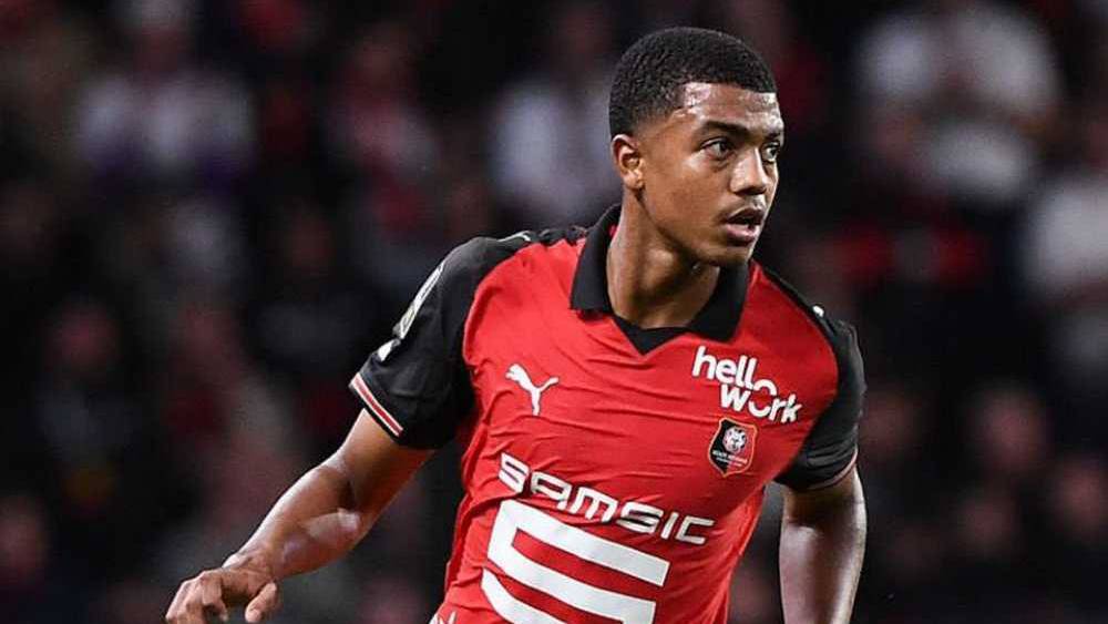 أيت بودلال يواصل البروز في فرنسا… وتنقيط مميز يفتح باب السؤال: هل يحضر في كأس إفريقيا؟