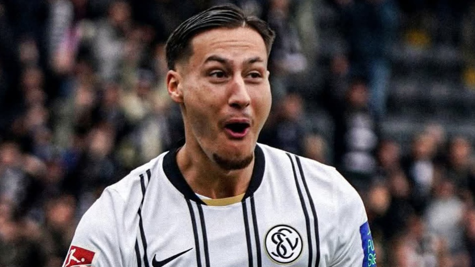 يونس إبنوطالب يواصل التألق ويرفع رصيده إلى 10 أهداف في ألمانيا
