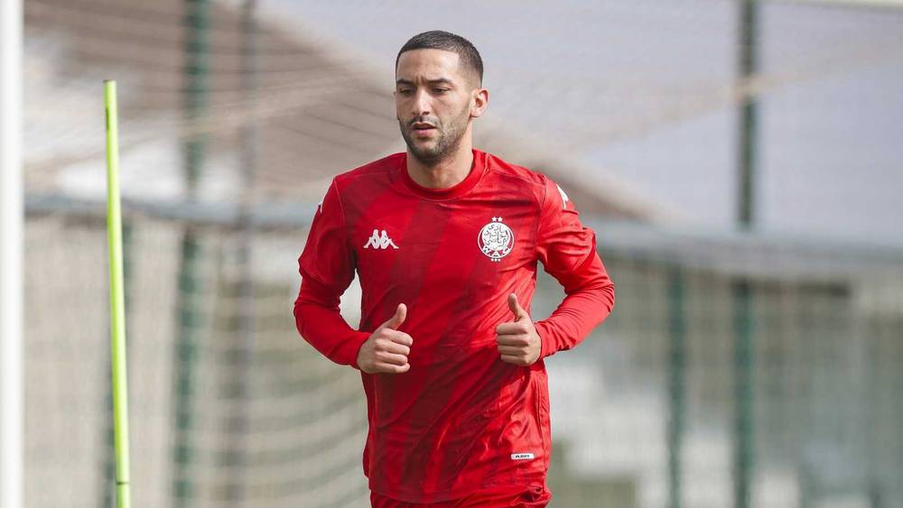 حكيم زياش يدعو الجماهير المغربية لدعم المنتخب في كأس أمم إفريقيا