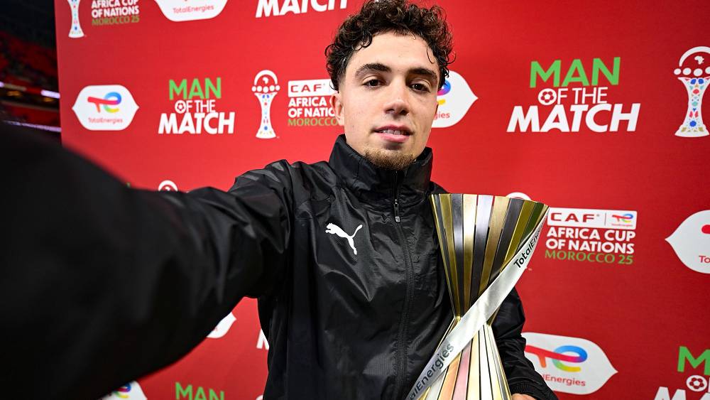 نائل العيناوي أفضل لاعب في مباراة المغرب ومالي