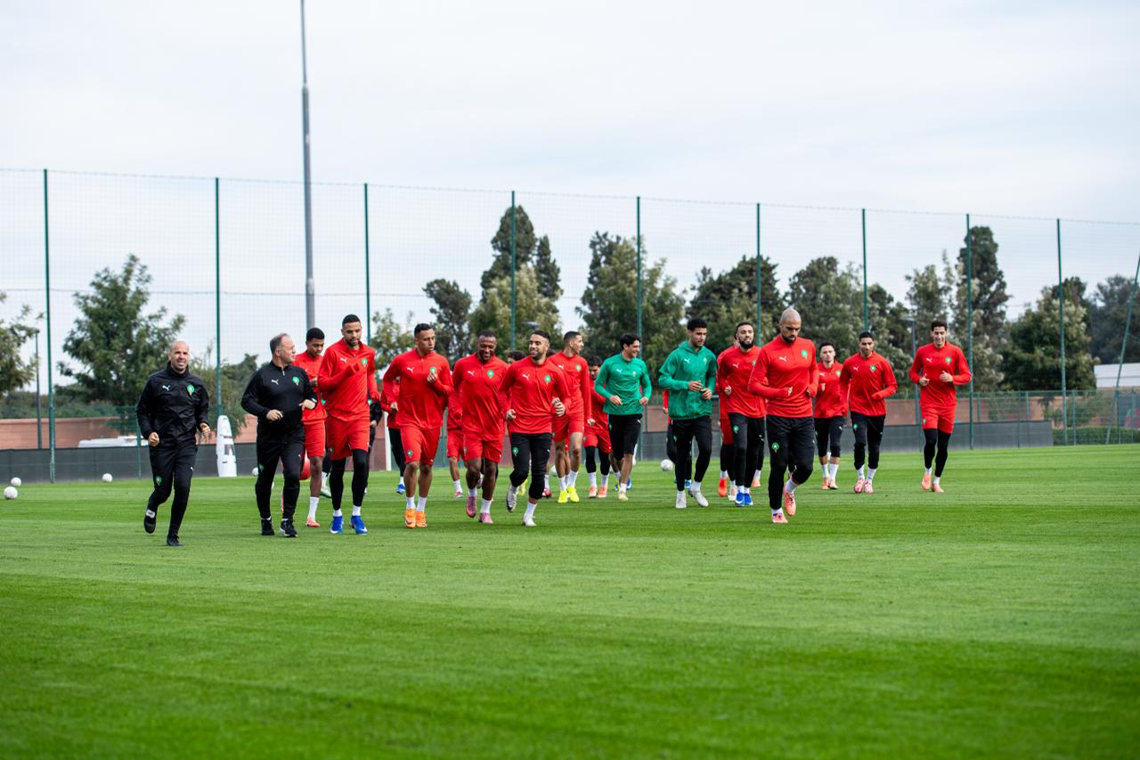 المنتخب المغربي يواصل تحضيراته لمباراة مالي