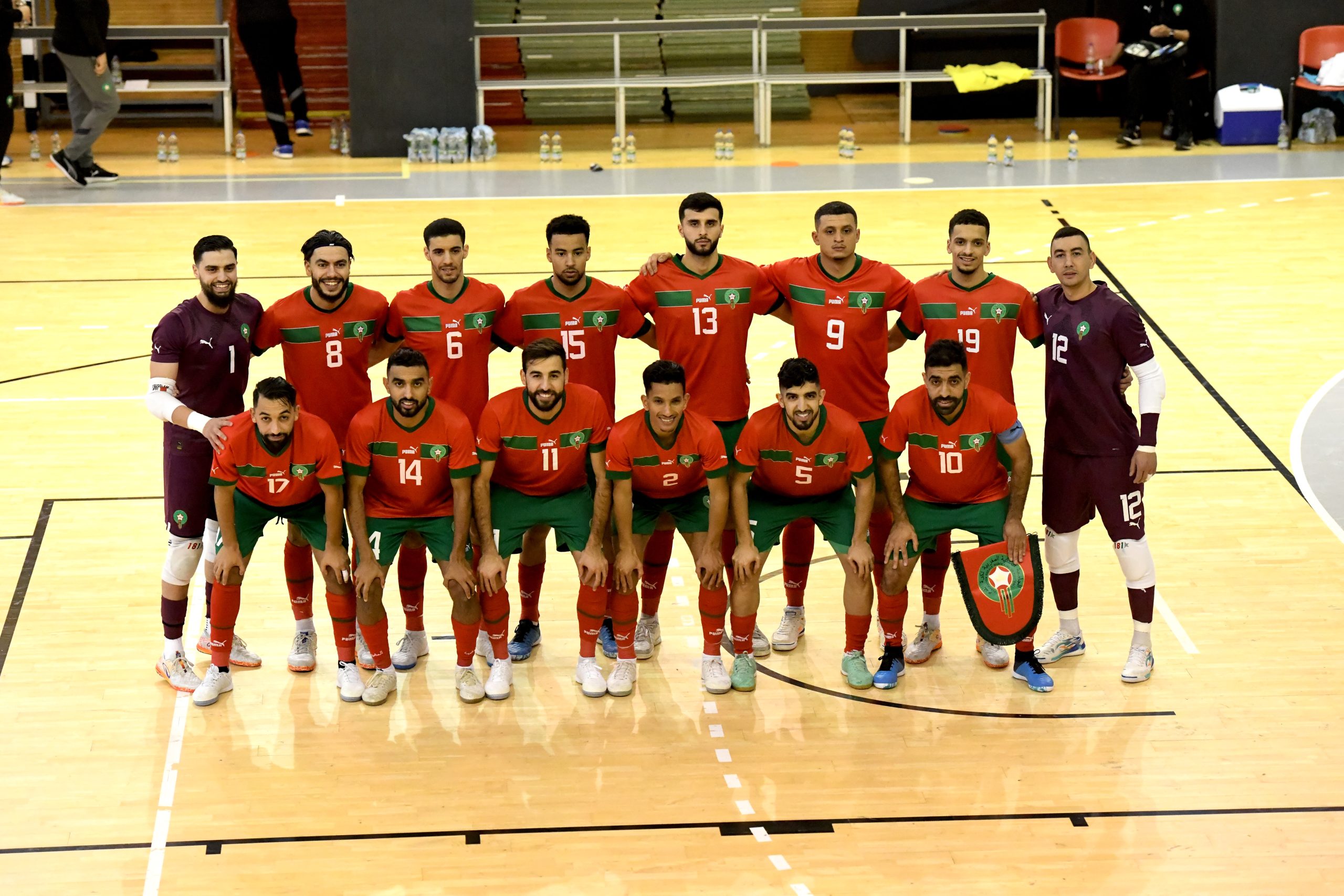 المنتخب الوطني لكرة القدم داخل القاعة يفوز على إسكتلندا 12-1 في الدوري الدولي