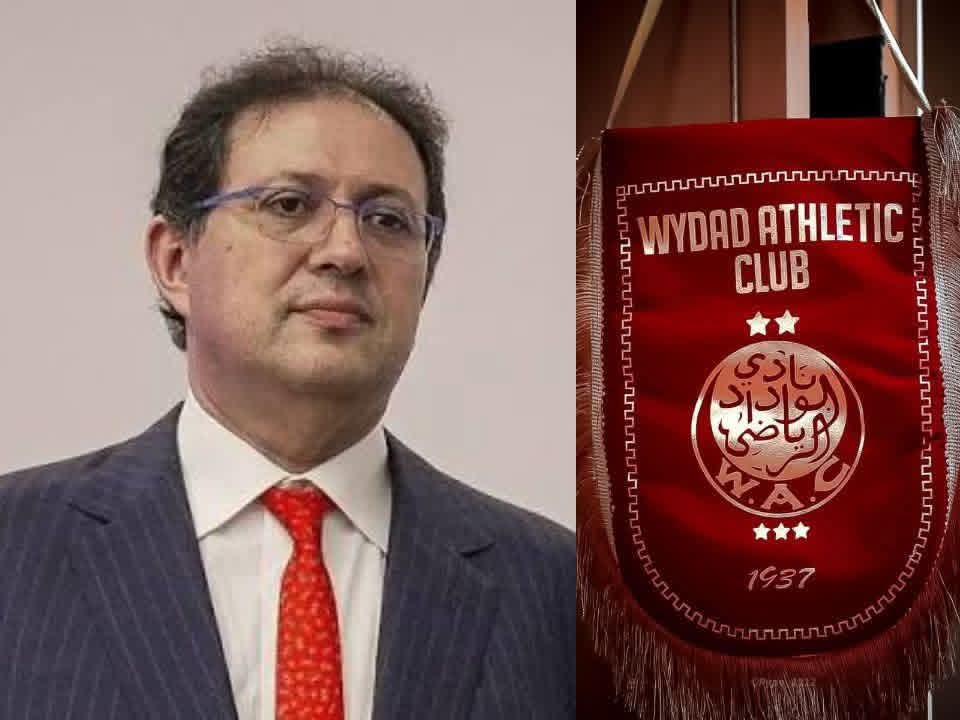 هشام أيت منا يكشف أسرار إدارة الوداد: زياش اختار اللعب رغم 25٪ فقط من العرض